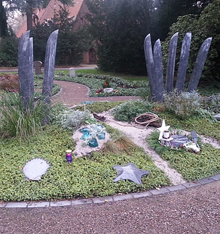 Bestattergarten Vorwerk _Strandgut.jpg
